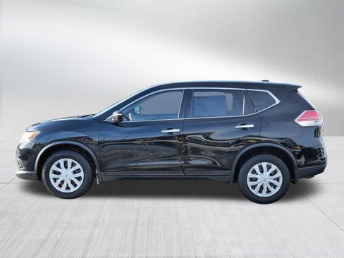 Used 2015 Nissan Rogue S image 4