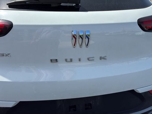 Used 2025 Buick Encore GX Preferred FWD image 26