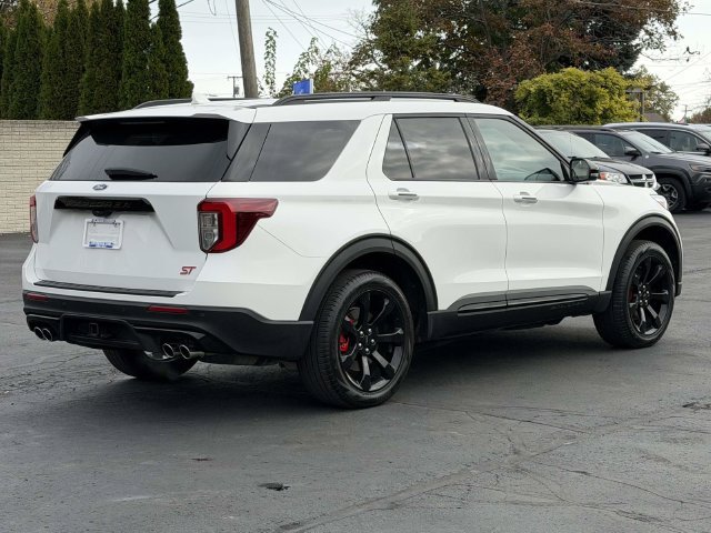 Certified 2024 Ford Explorer ST w/ Equipment Group 401A AWD/4WD image 5