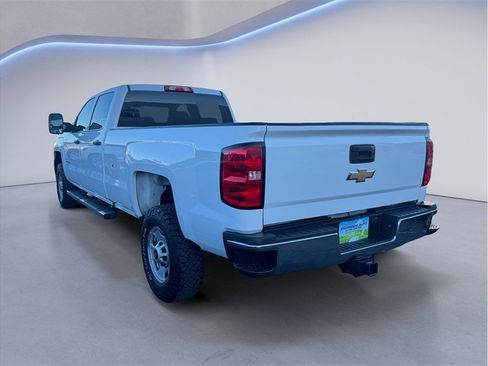 Used 2017 Chevrolet Silverado 2500 W/T w/ WT Convenience Package image 4