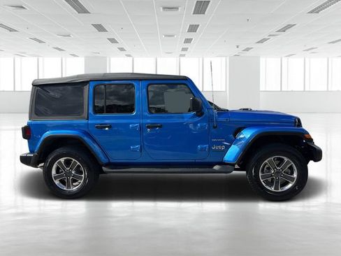 Used 2021 Jeep Wrangler Unlimited Sahara image 3