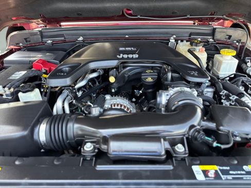 Used 2021 Jeep Gladiator Mojave AWD/4WD image 37