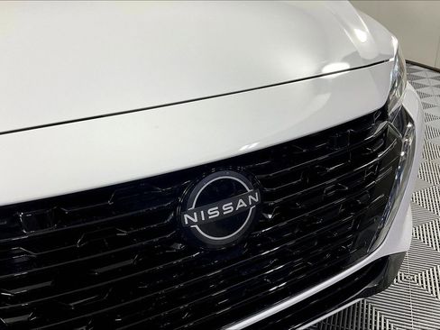 Used 2025 Nissan Sentra S FWD image 31