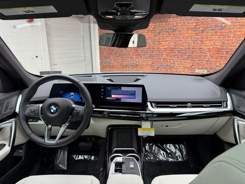 New 2026 BMW X1 xDrive28i w/ Technology Package image 12