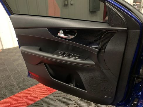 Used 2024 Kia Forte GT w/ GT2 Package image 28