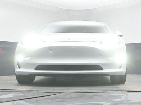 Used 2021 Tesla Model 3 Long Range image 37