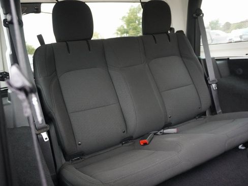 Used 2021 Jeep Wrangler Sport S image 20