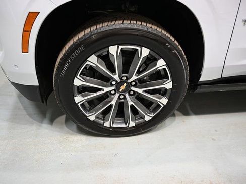 New 2026 Chevrolet Tahoe High Country w/ LPO, Illumination Package image 35