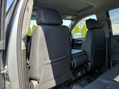 Used 2025 Chevrolet Silverado 1500 RST w/ Protection Package image 17