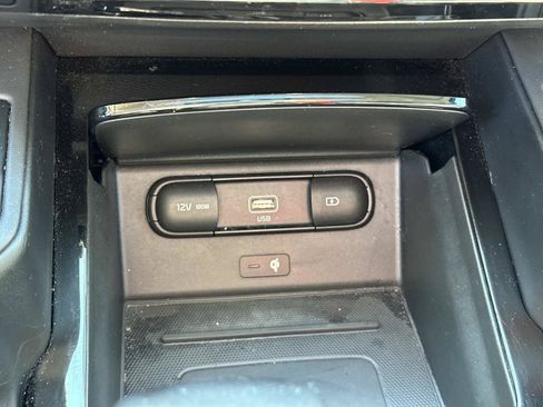 Used 2022 Kia Telluride SX w/ Towing Package AWD/4WD image 13