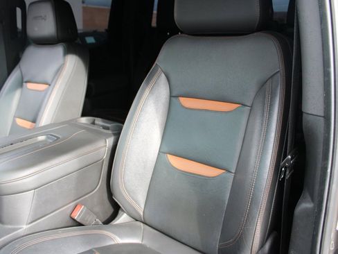 Used 2019 GMC Sierra 1500 AT4 w/ AT4 Premium Package image 23