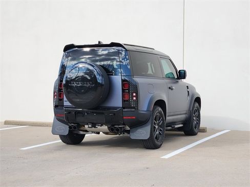 Used 2024 Land Rover Defender 90 S image 7