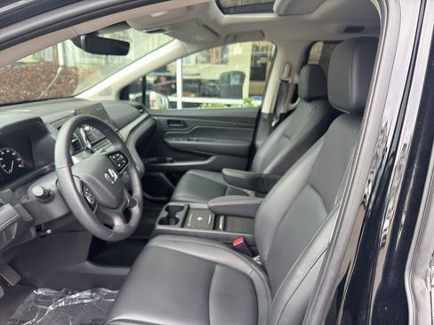 Used 2025 Honda Odyssey EX-L image 4