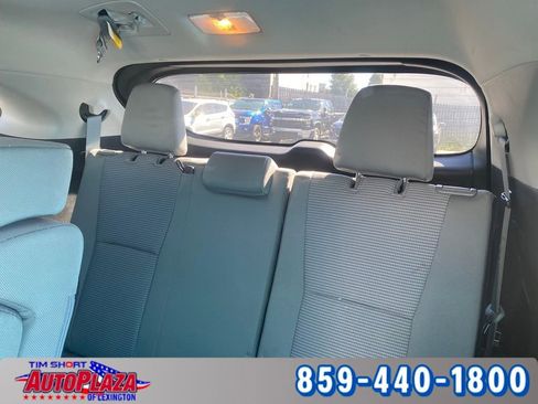 Used 2022 Toyota Highlander LE image 50