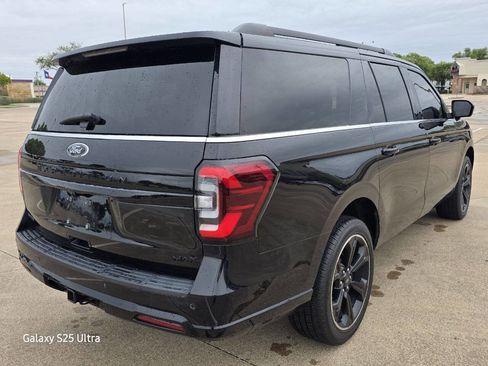 Used 2023 Ford Expedition Max Limited AWD/4WD image 7