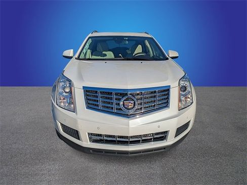 Used 2014 Cadillac SRX Luxury w/ Driver Awareness Package image 8