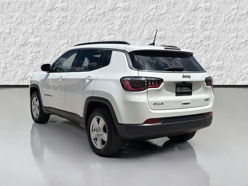 Used 2022 Jeep Compass Latitude AWD/4WD image 5
