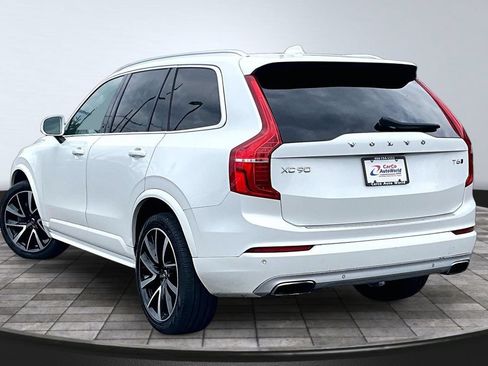 Used 2020 Volvo XC90 T6 Momentum w/ Protection Package Premier AWD/4WD image 7