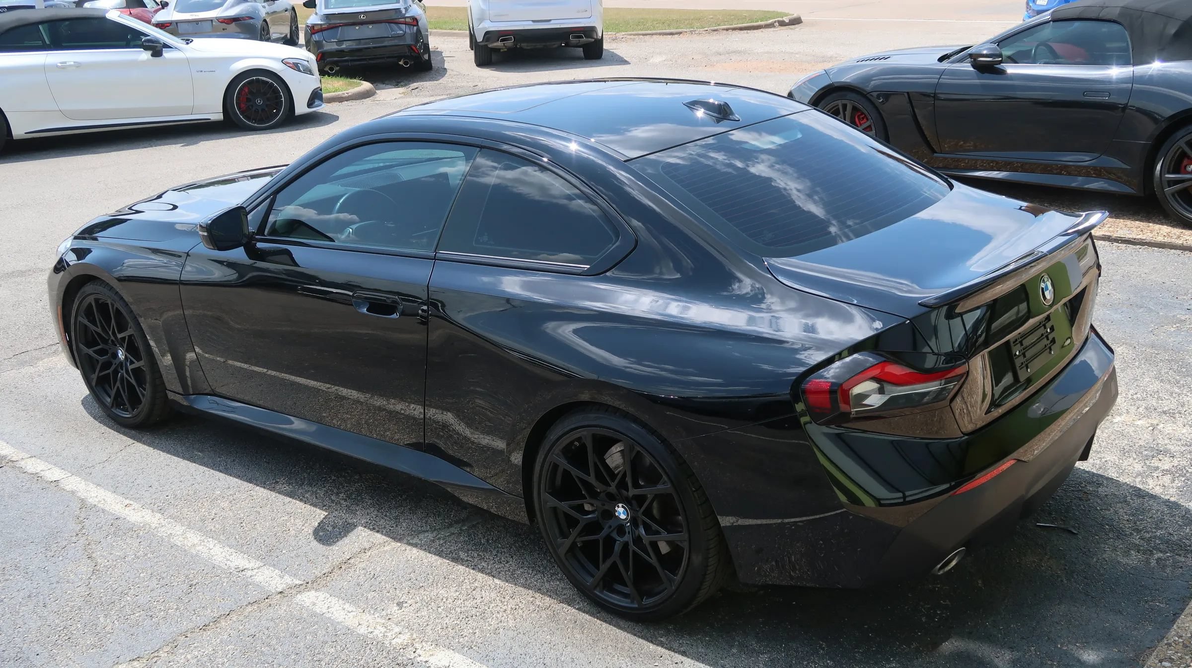 Used 2024 BMW 230i Coupe w/ Convenience Package RWD image 12