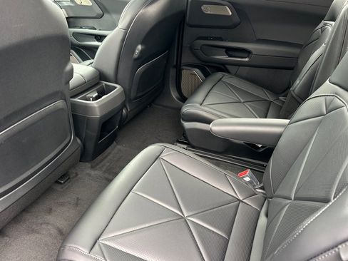 New 2027 Kia Telluride SX image 10