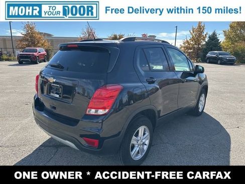 Used 2022 Chevrolet Trax LT w/ LT Convenience Package image 7