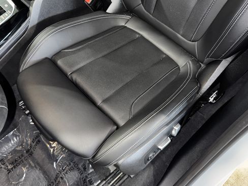 Used 2024 BMW X4 M40i w/ Premium Package AWD/4WD image 34
