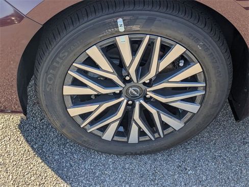 New 2025 Nissan Altima 2.5 SV w/ SV Premium Package image 10