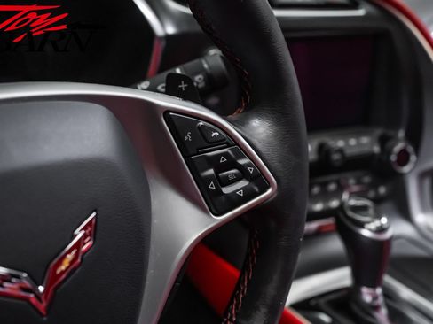 Used 2015 Chevrolet Corvette Z06 w/ 2LZ Preferred Equipment Group RWD image 39