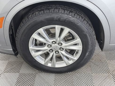 Used 2023 Cadillac XT6 Luxury image 8