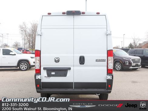 New 2026 RAM ProMaster 2500 w/ Convenience Group image 6