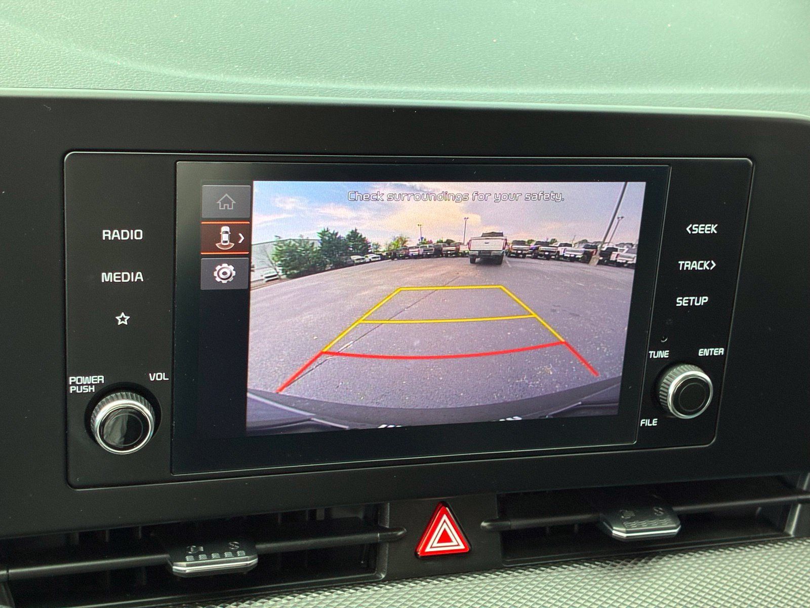 Used 2024 Kia Sportage LX FWD image 18