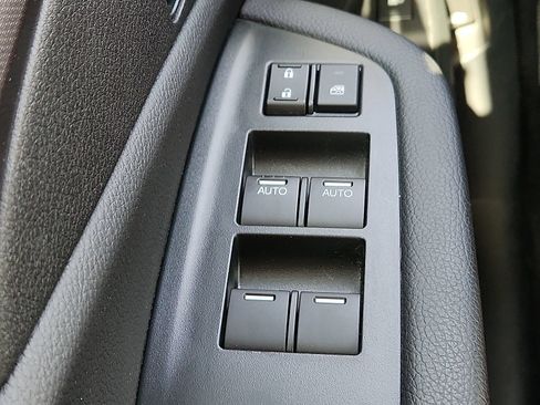 Used 2023 Honda Ridgeline RTL-E image 22
