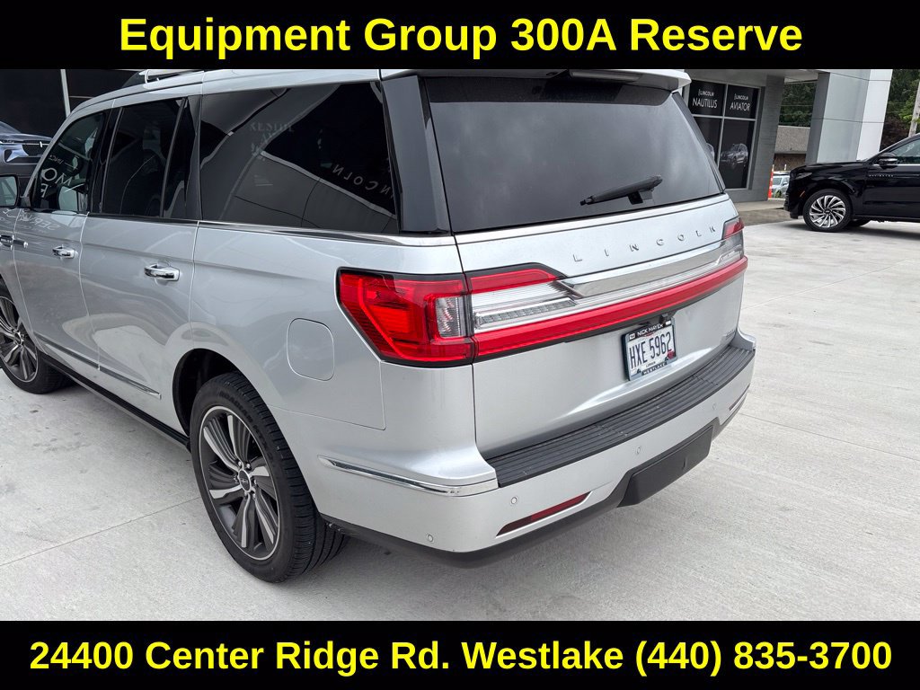 Used 2019 Lincoln Navigator Reserve AWD/4WD image 11