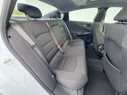 Used 2024 Chevrolet Malibu LT image 28