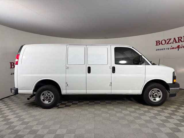 Used 2020 GMC Savana 2500 w/ Driver Convenience Package RWD image 13