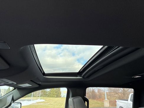 New 2026 Chevrolet Silverado 1500 High Country w/ Technology Package image 24