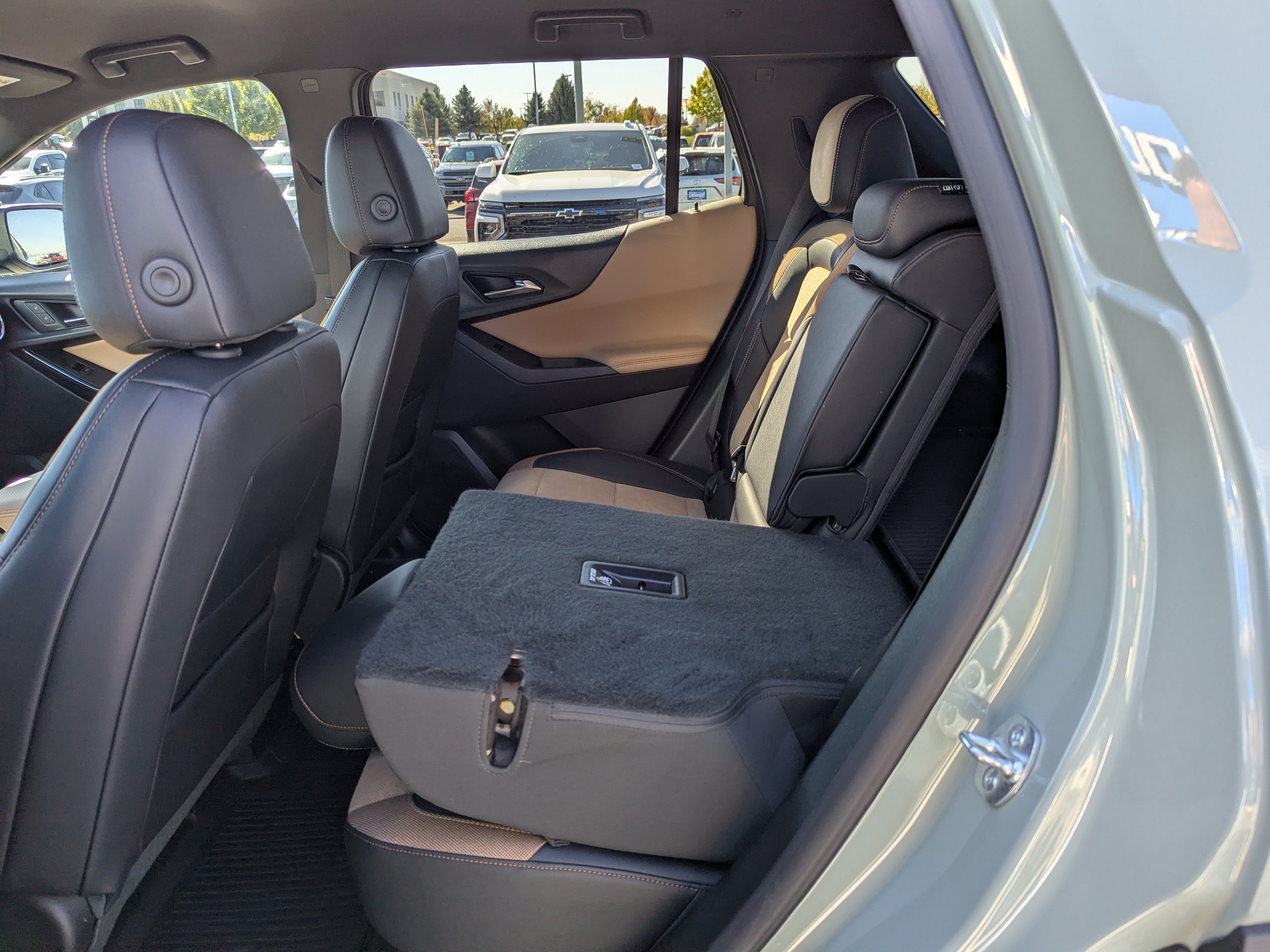 Certified 2026 Chevrolet Equinox ACTIV w/ Convenience Package III AWD/4WD image 34