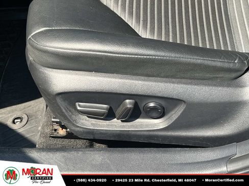 Used 2024 Toyota Camry SE FWD image 16