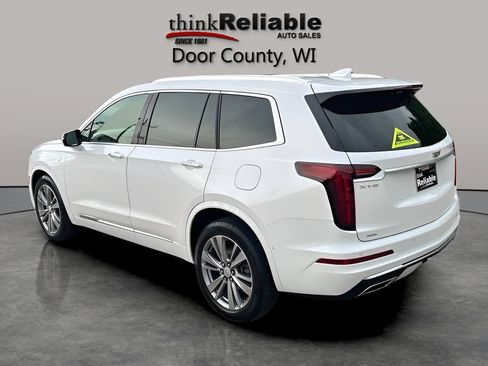 Used 2024 Cadillac XT6 Premium Luxury w/ Platinum Package AWD/4WD image 3