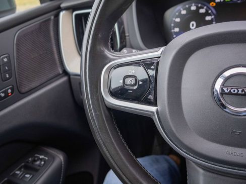 Used 2021 Volvo XC60 T5 Inscription w/ Protection Package Premier image 21