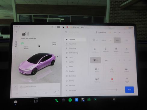 Used 2024 Tesla Model 3 Long Range RWD image 31