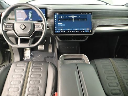 Used 2022 Rivian R1S Launch Edition image 18
