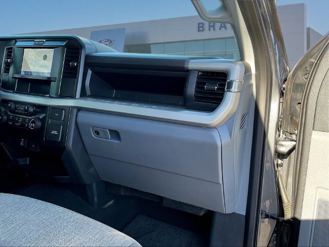 Used 2025 Ford F350 XL w/ STX Appearance Package AWD/4WD image 28