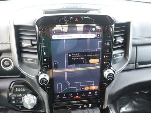 Used 2025 RAM 1500 Laramie image 14