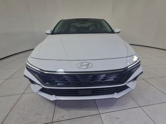 New 2026 Hyundai Elantra Limited FWD video 2