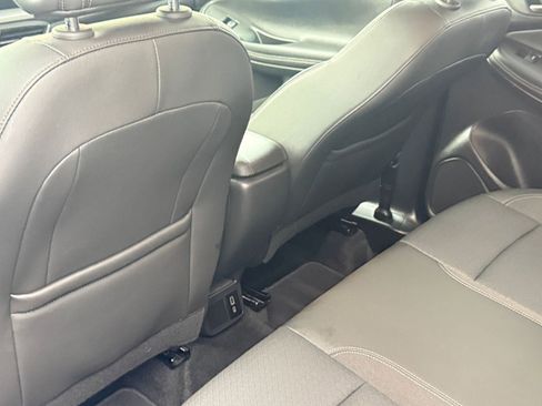 Used 2025 Buick Encore GX Preferred image 24