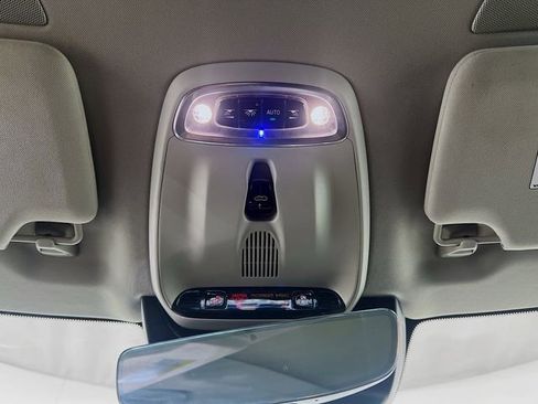 Used 2022 Volvo XC90 T6 Momentum w/ Advanced Package image 19