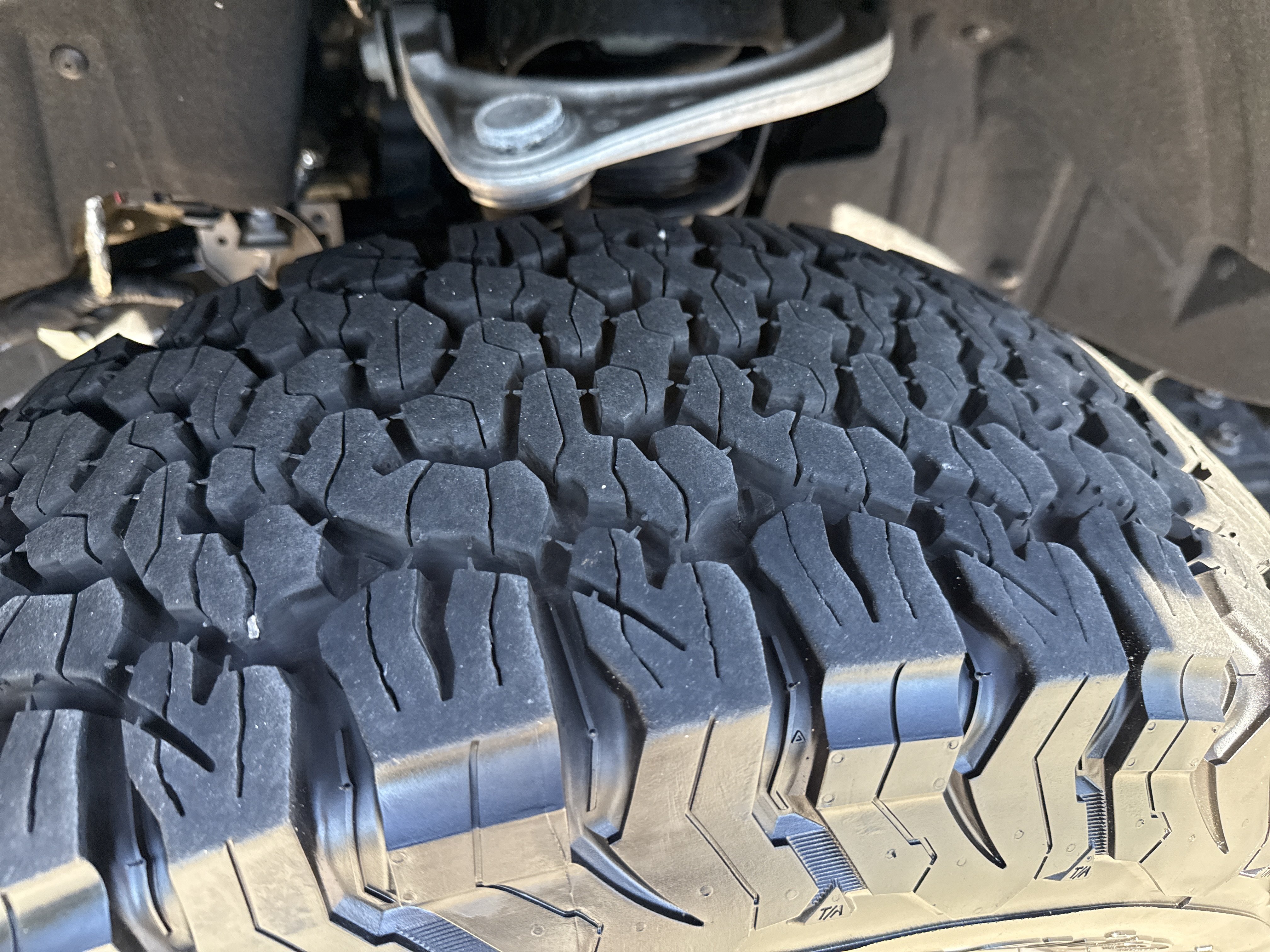 Used 2025 Ford Bronco Badlands AWD/4WD image 15