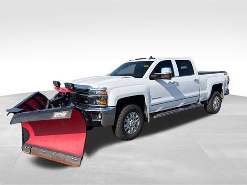 Used 2016 Chevrolet Silverado 2500 LTZ w/ Duramax Plus Package AWD/4WD image 1