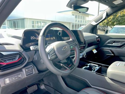 New 2024 Chevrolet Silverado EV RST image 10